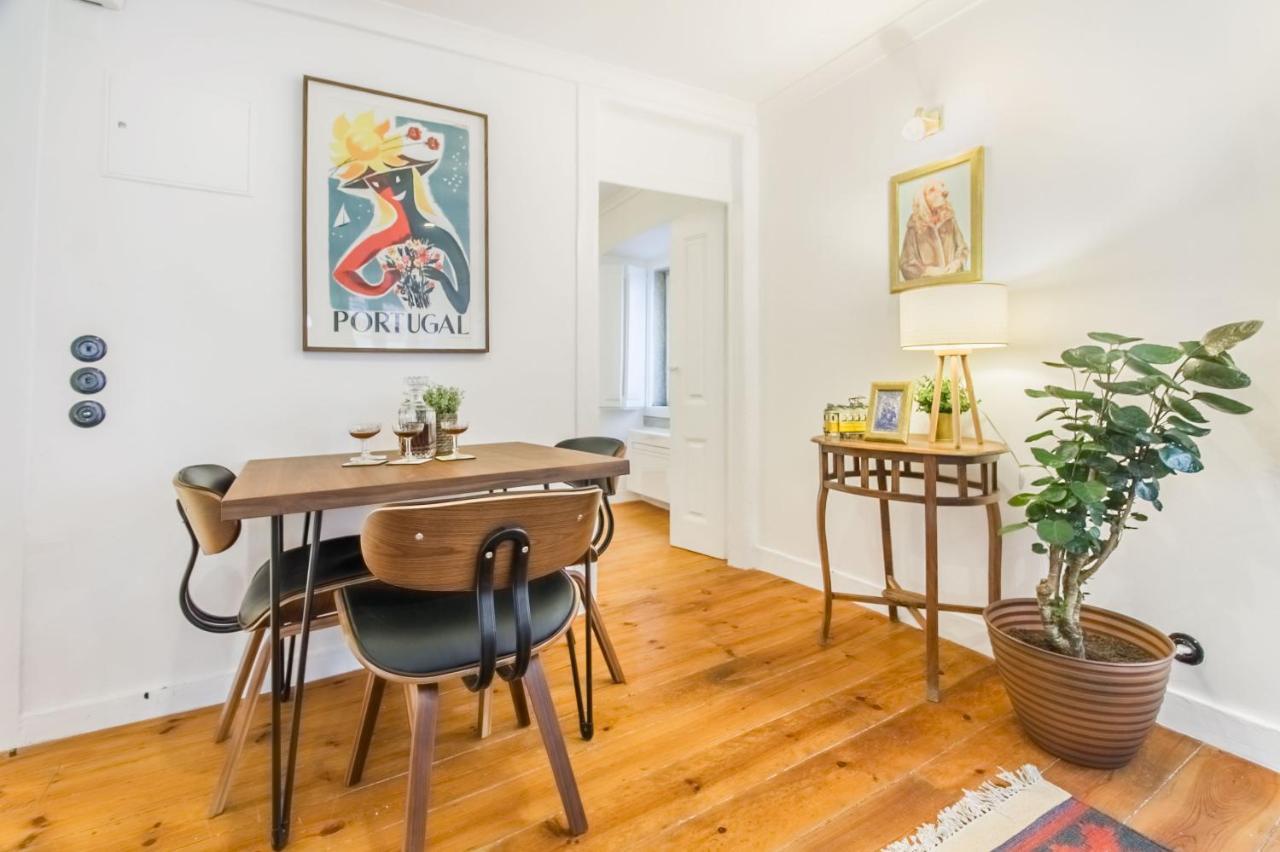 Unique And Stylish Flat In Historic Lisbon Apartment Exterior photo