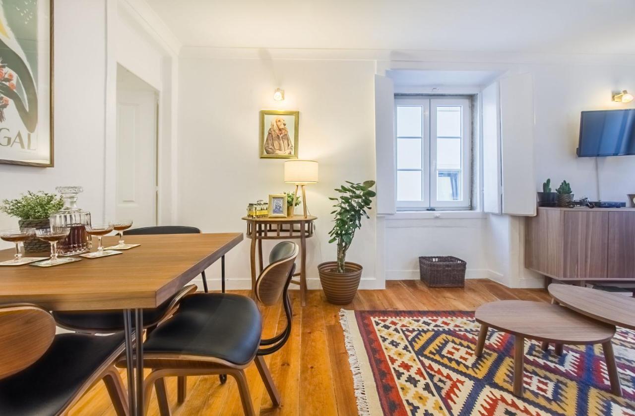 Unique And Stylish Flat In Historic Lisbon Apartment Exterior photo
