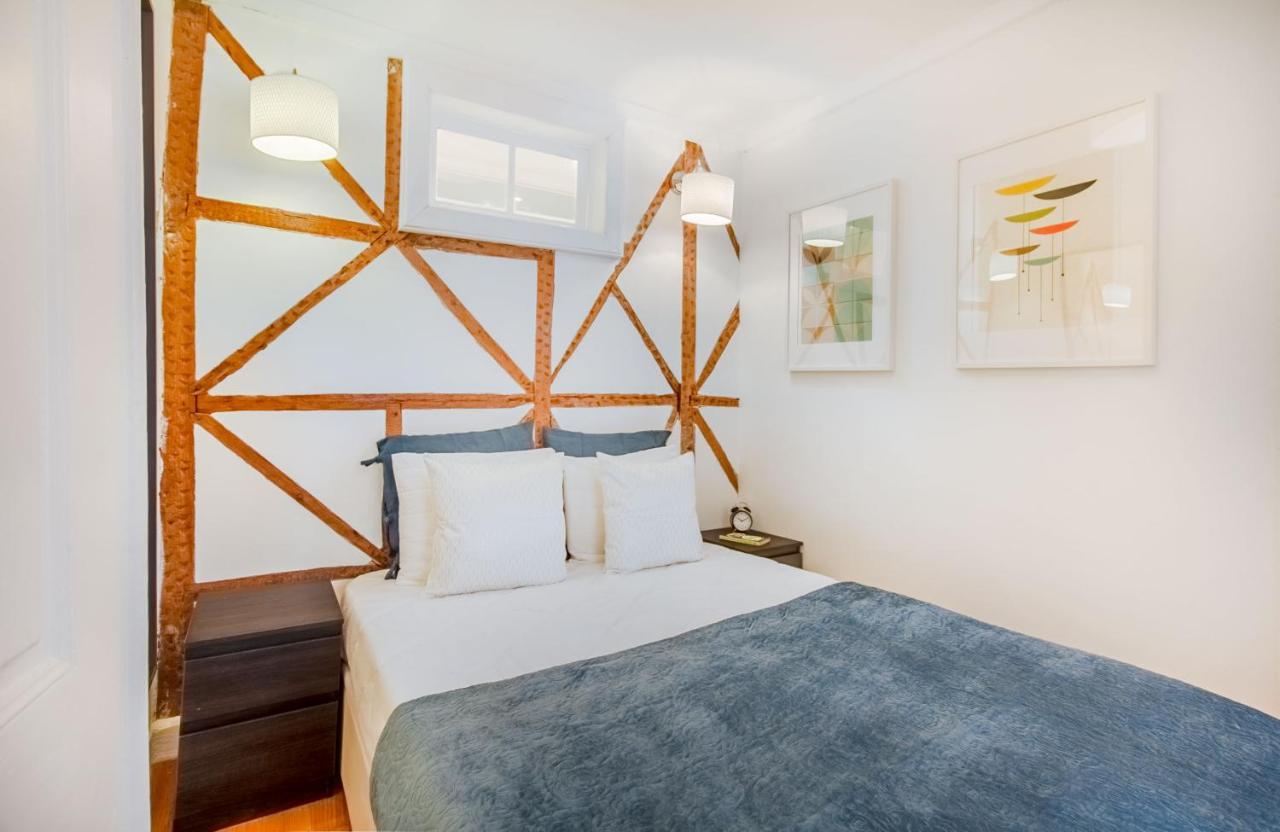 Unique And Stylish Flat In Historic Lisbon Apartment Exterior photo